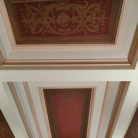 Affreschi Al Parco Sempione Milánó