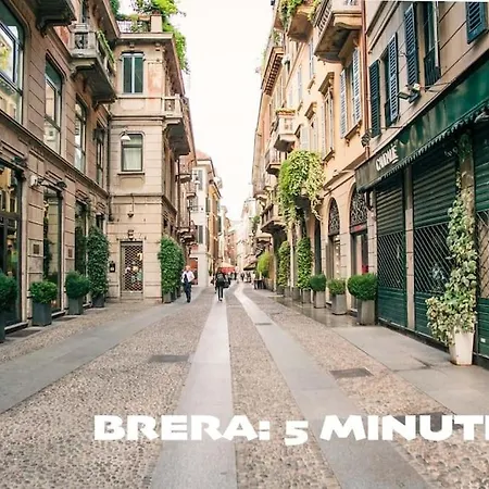 Duomo - Brera Bella Brera * Milan