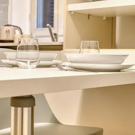 Apartment Joivy Compact Studio Near City Centre Milan