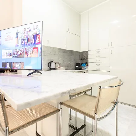 Monte Napoleone Split-level Terrace - Collection *