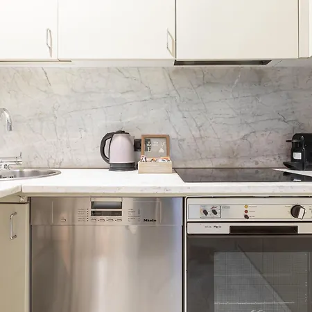 Apartment Monte Napoleone Split-level Terrace - Collection *