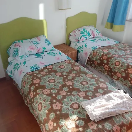 Guest house Doppia A 700 Metri Dallo Stadio Cir 015146 *