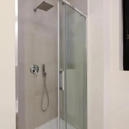 Moderno Ed Elegante Loft In Zona Navigli Apartamento