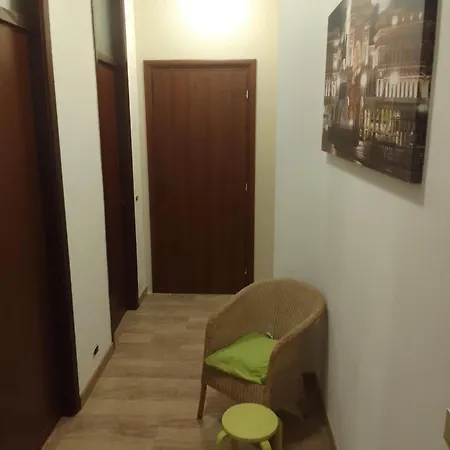 Guest house Doppia A 700 Metri Dallo Stadio Cir 015146