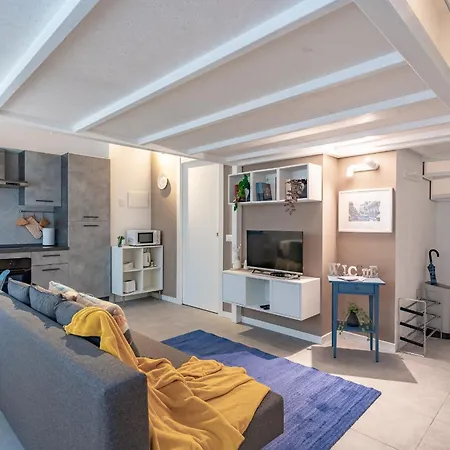 Apartment Spazio *