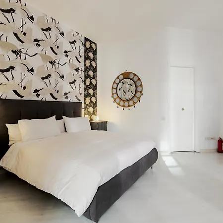 My Place - Navigli לינה וארוחת בוקר 4*
