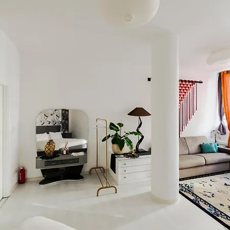 My Place - Navigli Bed and breakfast