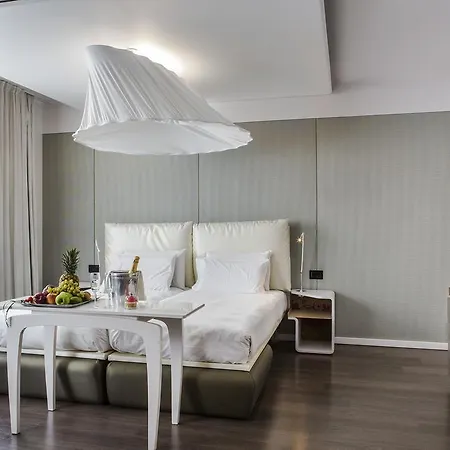 Hotel Palazzo Matteotti, The Dedica Anthology, Autograph Collection