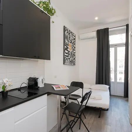 Ihost - Lomellina 14a Apartment Milan