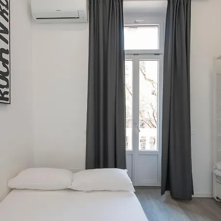 Ihost - Lomellina 14a Apartment Milan