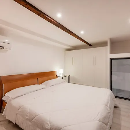 Apartment Loft Di Charme Nel Quartiere Isola -