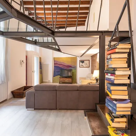 Loft Di Charme Nel Quartiere Isola -