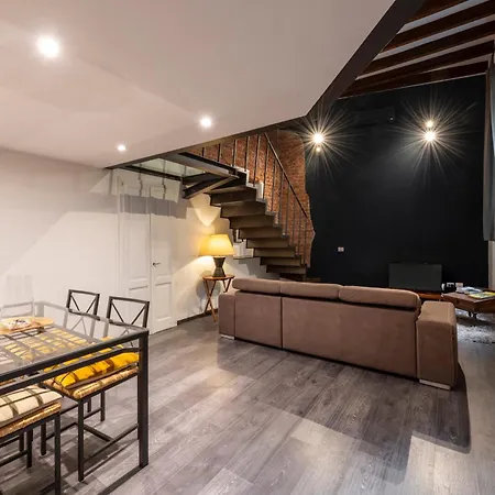Apartament Charming Loft In Isola Mediolan