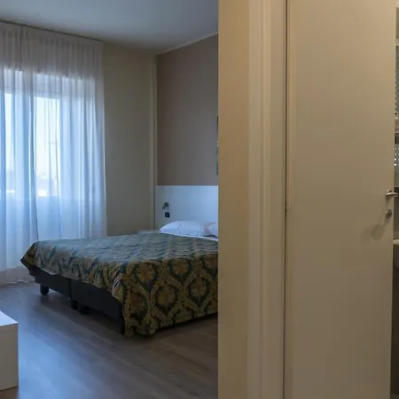 Rex Hotel 3*