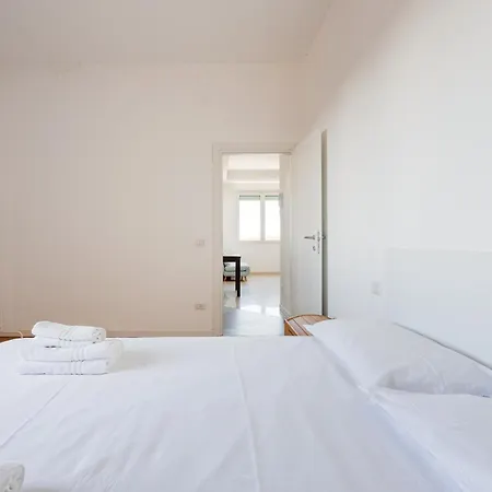 Elegant In Restocco Area