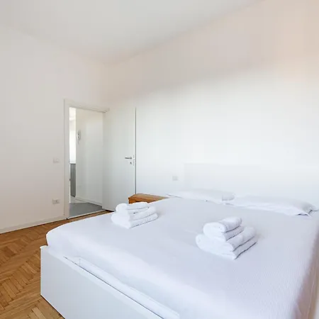 Elegant In Restocco Area Appartement