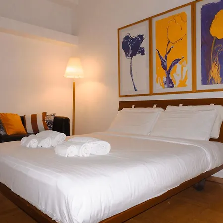 Duomo 10min - Eleganza Urbana Casa Esclusiva Apartament