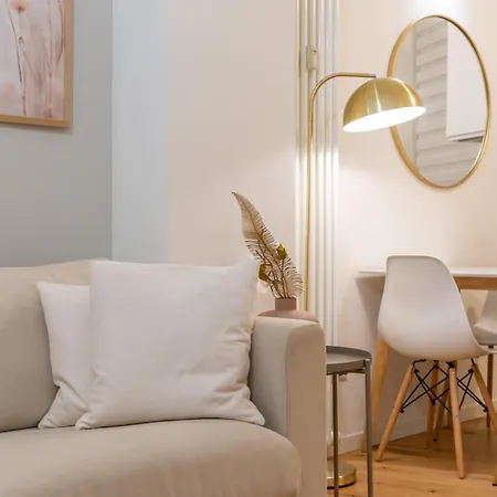 We - Babila Boutique - Milánó