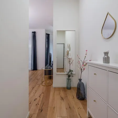 We - Babila Boutique - * ميلان