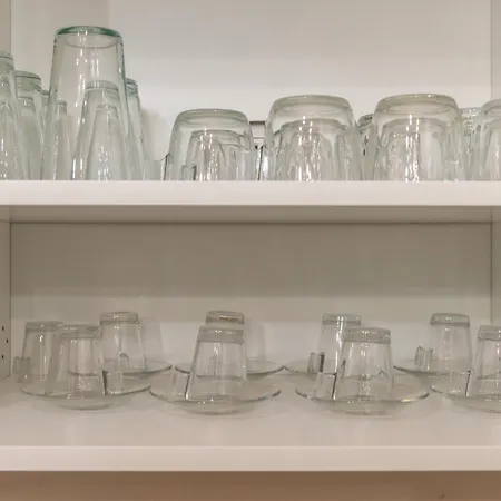 We - Babila Boutique - * Milánó