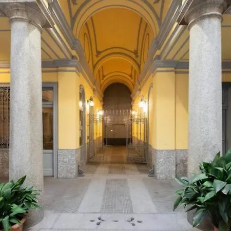 Appartement Royal In Milan