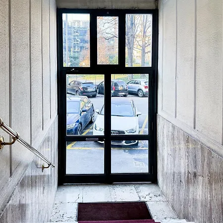 Accogliente Trilocale Nel Cuore Di Porta Romana Appartamento *