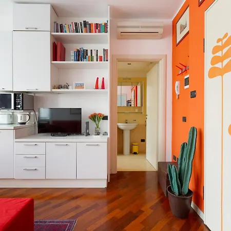 Porta Ticinese & San Gottardo Apartment Milan