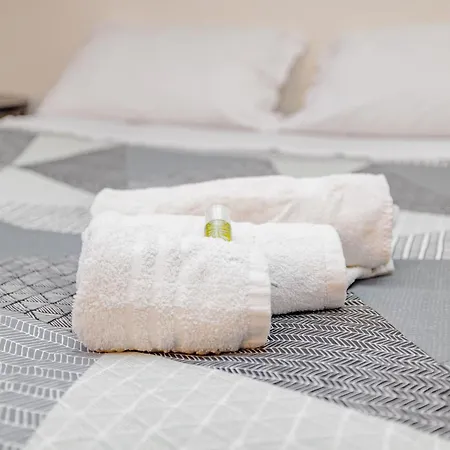 Appartement M1 Gorla House-duomo A 15 Minuti Milaan