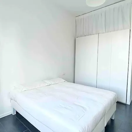 Apartment Stadium ~ For Rent