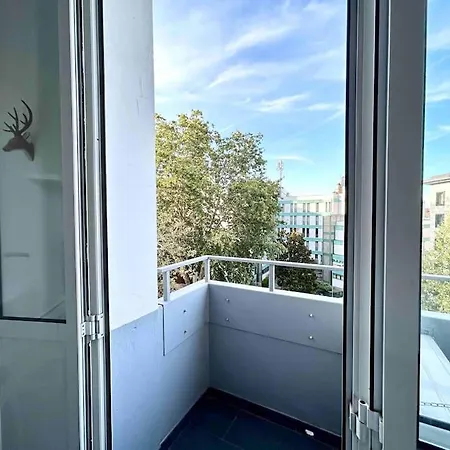 Stadium ~ For Rent Appartement *