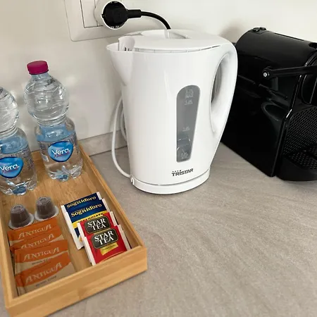 Gohost - Hideaway A Few Minutes From * Μιλάνο