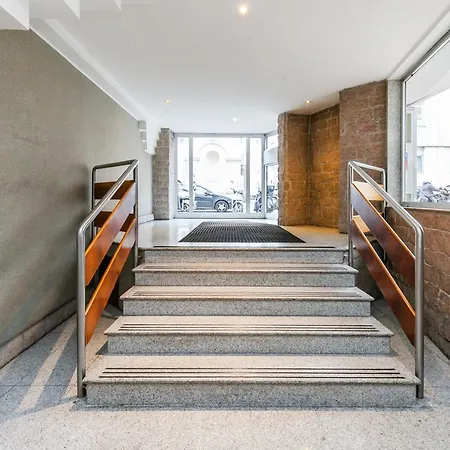 Stile E Comodita Nel Vivace Centro Di *