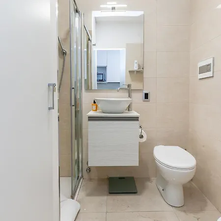 Apartman Stile E Comodita Nel Vivace Centro Di