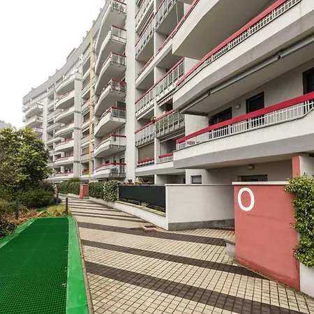 Brand New Apt With Terrace * Milão