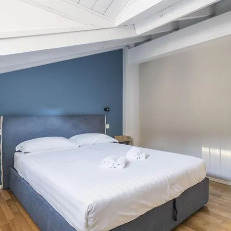 Apartment Easylife - Oasi Con Balcone In The Center Milan