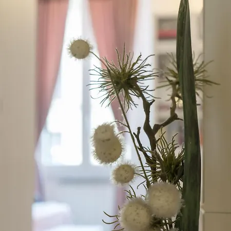 Charming Milanese Aparment * 밀라노