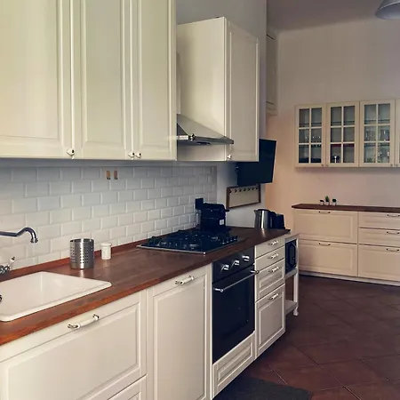 Apartment Monviso 35 , Cozy Milan