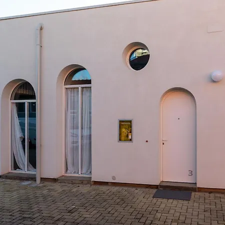 - 800 M Far From Lancetti Station * Milan