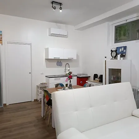 アパート Lovely Piatti Duomo