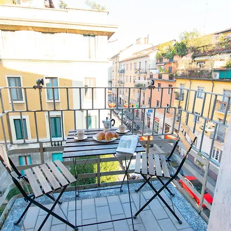 Appartement Ihost - Niccolini 21 *