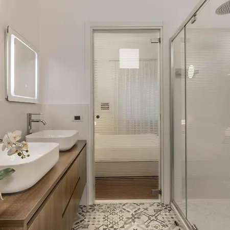 Repubblica Luxury Loft By Lionhost * Милан