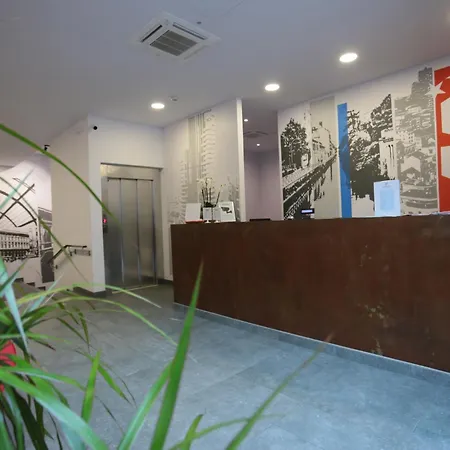& Urban Padel 公寓式酒店