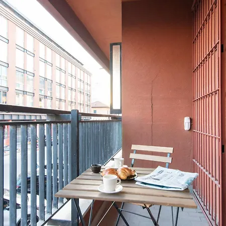 Ihost Luxury - Savona 112 شقة