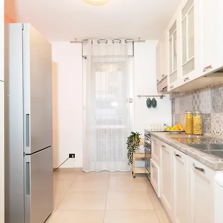 Ihost Luxury - Savona 112