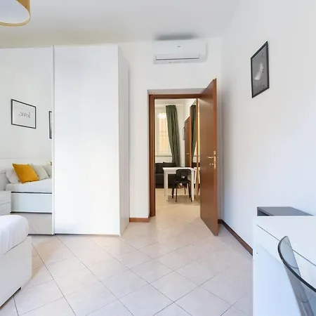 Porta Garibaldi Cozy Flat *
