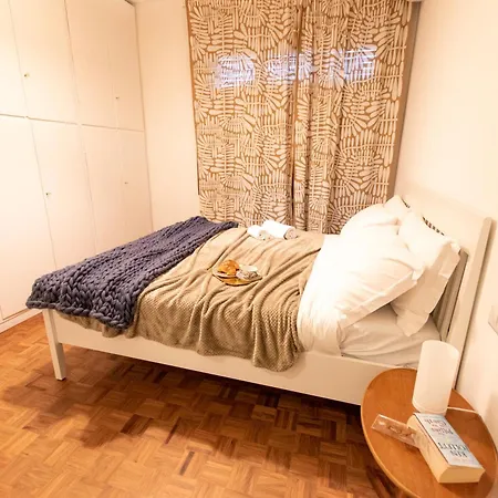 Apartment I Host - Govone 100 *