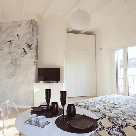 P&d Navigli Via Casale Apartment *