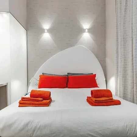 Orange M3 Duomo 12 Min Apartament Mediolan