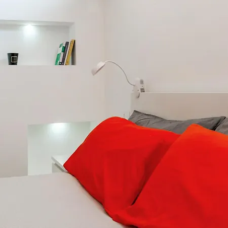 Apartment Orange M3 Duomo 12 Min Mailand