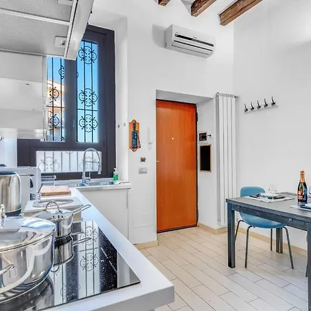 Duomo M1 - Jdn House Con Wi-fi E Smart Tv * מילאנו